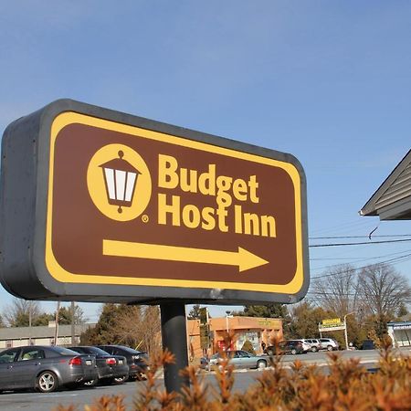 Budget Host Inn Fertility Exterior photo